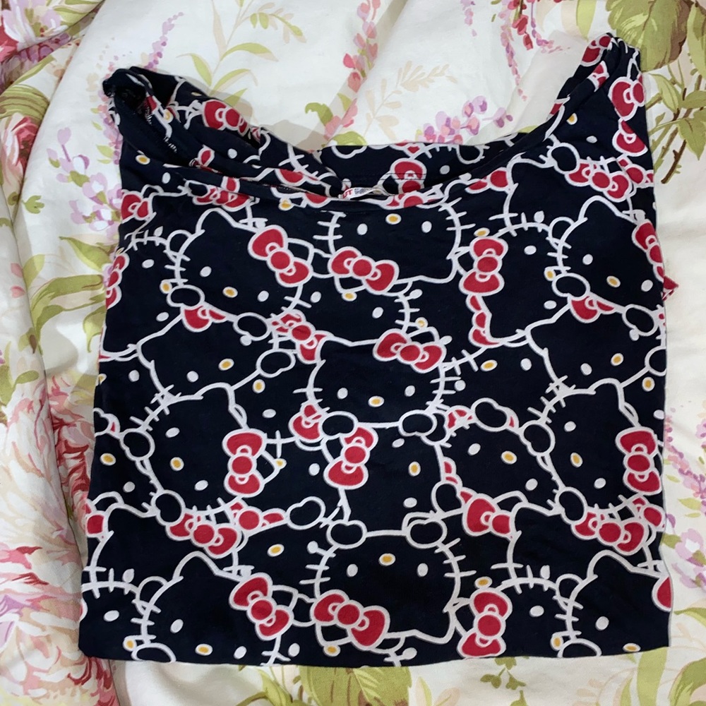 🎉HOST PICK🎉 Hello kitty oversized T shirt